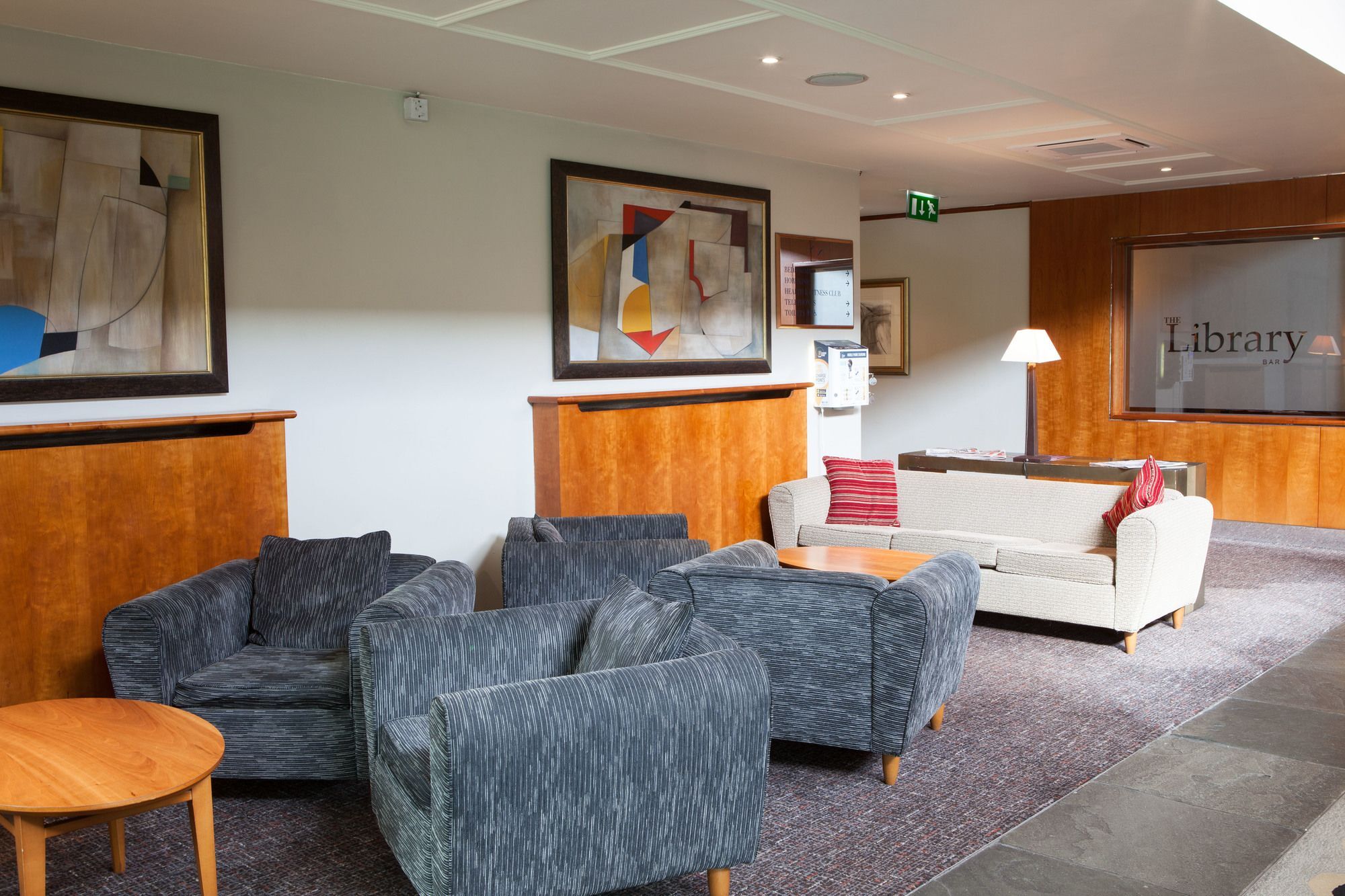 Apollo Hotel Basingstoke Eksteriør billede