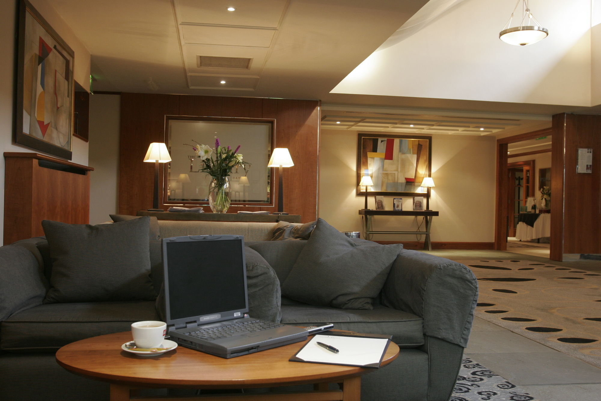 Apollo Hotel Basingstoke Eksteriør billede
